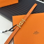 Reversible belt in Hermes Swift and perforated Epsom calfskin