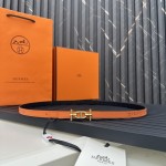 Reversible belt in Hermes Swift and perforated Epsom calfskin