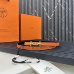 Reversible belt in Hermes Swift and perforated Epsom calfskin