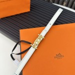 Reversible belt in Hermes Swift and perforated Epsom calfskin