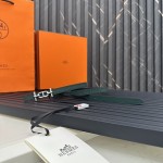 Reversible belt in Hermes Swift and perforated Epsom calfskin