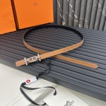 Reversible belt in Hermes Swift and perforated Epsom calfskin