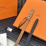 Reversible belt in Hermes Swift and perforated Epsom calfskin