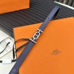 Reversible belt in Hermes Swift and perforated Epsom calfskin