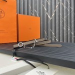 Reversible belt in Hermes Swift and perforated Epsom calfskin