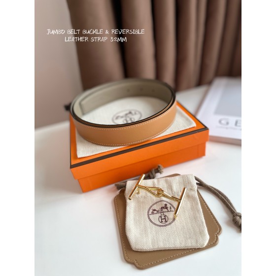Hermes  JUMBO BELT BUCKLE & REVERSIBLE LEATHER STRAP