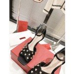 【Valentino】𝟐𝟎𝟐𝟏/𝐒𝐒 𝐧𝐞𝐰  Valentino fabric patent leather lining sheepskin sole cowhide