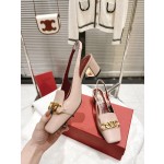 【Valentino】𝟐𝟎𝟐𝟏/𝐒𝐒 𝐧𝐞𝐰  Valentino fabric patent leather lining sheepskin sole cowhide