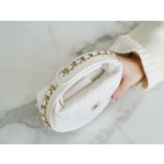 𝗖𝗛𝗔𝗡𝗘𝗟✦ 🔅23C Hula Hoop Clutch Bag White