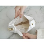 𝗖𝗛𝗔𝗡𝗘𝗟✦ 🔅23C Hula Hoop Clutch Bag White