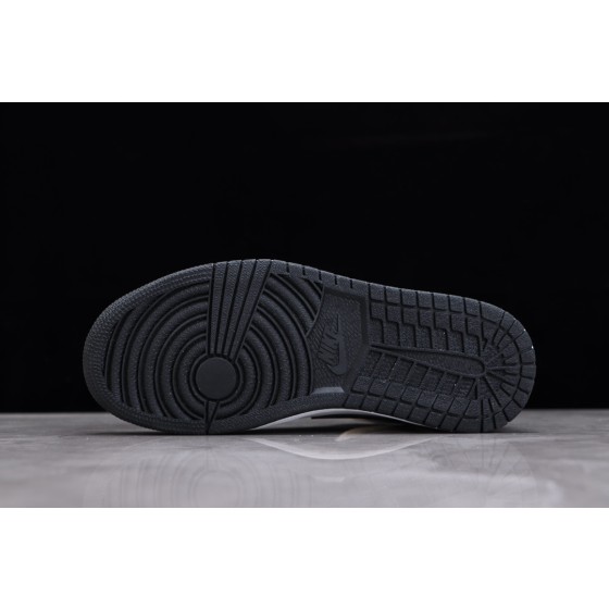 Air Jordan 1 Mid Creamy Coconut Milk