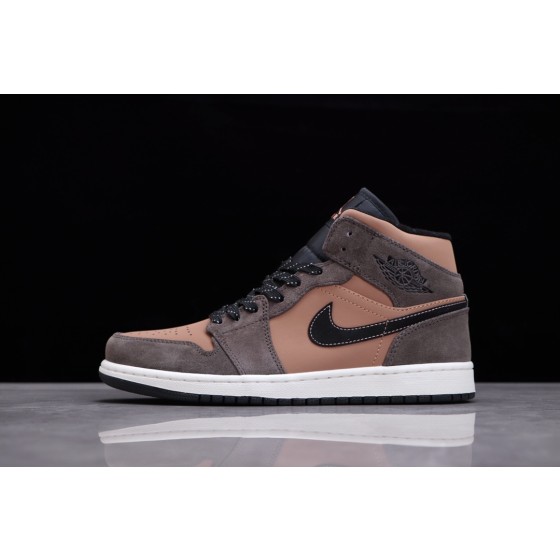 Air Jordan 1 Mid earthy brown