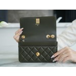 𝗖𝗛𝗔𝗡𝗘𝗟✦ 𝟮𝟐𝑲 Adjustment gold bead clasp Double C 𝗹𝗼𝗴𝗼 embossed small gold column woc adjustable buckle Cuban green