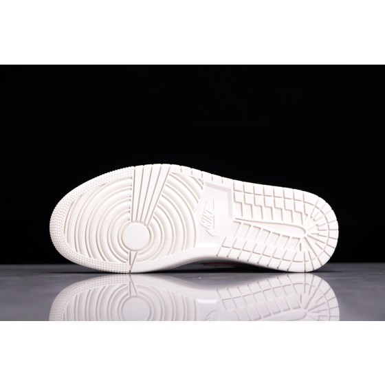 Air Jordan 1 Retro Phantom Gym Red OG Bugs Bunny