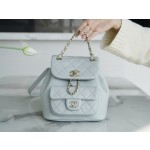 𝗖𝗛𝗔𝗘𝗡𝗟✦Italy 🇮🇹 original lambskin🐑 𝟮𝟮𝗔New 𝐃𝐮𝐦𝐚 shoulder bag sheepskin light blue➿