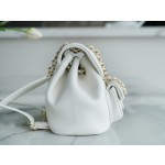 𝗖𝗛𝗔𝗘𝗡𝗟✦Italy 🇮🇹Original Lambskin🐑 𝟮𝟮𝗔New 𝐃𝐮𝐦𝐚Backpack Sheepskin White➿