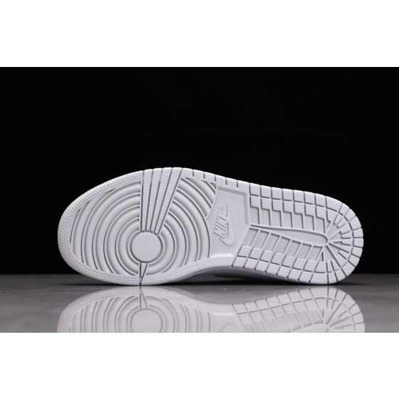 Air Jordan 1 Mid Wit Grijs