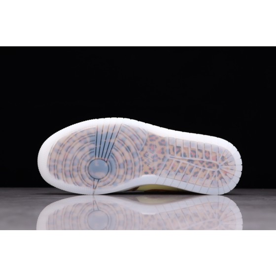 Air Jordan 1 Low low top beige luipaard print