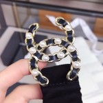 𝗖𝗛𝗔𝗡𝗘𝗟 Classic pearl lambskin elasticated waistband