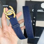 𝗖𝗛𝗔𝗡𝗘𝗟 Classic denim blue belt