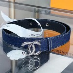 𝗖𝗛𝗔𝗡𝗘𝗟 Classic denim blue belt