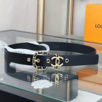 𝗖𝗛𝗔𝗡𝗘𝗟 Classic denim blue belt