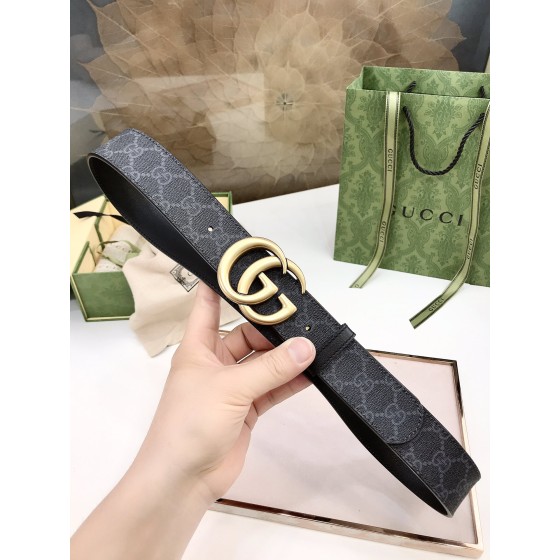 GUCCI Supreme canvas