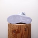 Air Jordan 1 Mid Wolf Grey