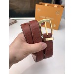 LOUIS VUITTO belt is double-sided with Italian original custom imported cowhide embossing