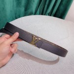LOUIS VUITTO Initiales 30mm reversible belt