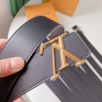 Reversible plain belt