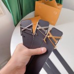 Reversible plain belt