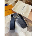 LOUIS VUITTO Initiales Reversible Belt Fusion