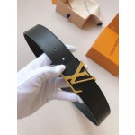 LOUIS VUITTO initials belt