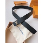 LOUIS VUITTO initials belt