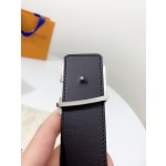 LOUIS VUITTO classic waterproof fabric with original calfskin