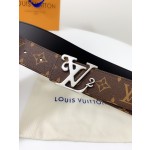 LOUIS VUITTO classic waterproof fabric with original calfskin