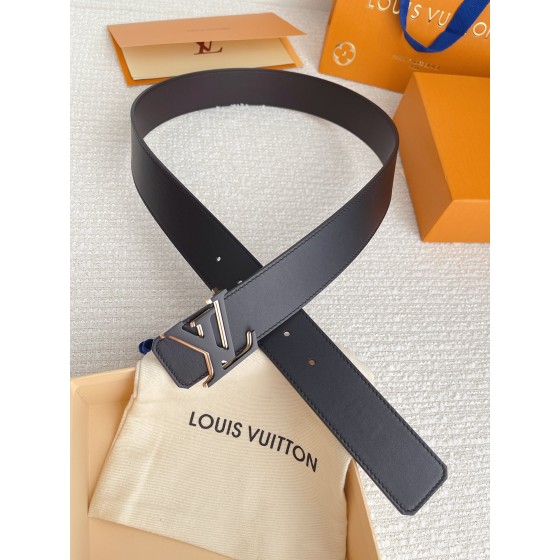 LOUIS VUITTO reversible plain belt
