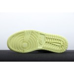 Air Jordan 1 Low paars en roze mandarijneend