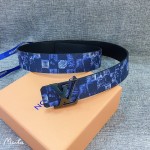 LOUIS VUITTO Reversible Belt in Silky Calfskin and Damier Salt Pattern