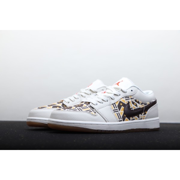 Air Jordan 1 Low beige en zwarte totem