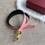 FERRAGAMO boutique buckle head, first layer of cowhide