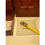 FERRAGAMO twist style