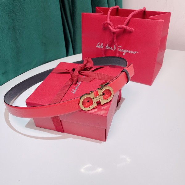 FERRAGAMO double-sided top layer leather belt