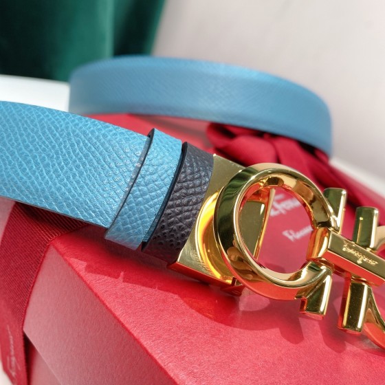 FERRAGAMO Ladies Reversible Top Grain Leather Belt