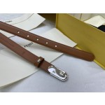 FENDI new 🌿 narrow belt with loops