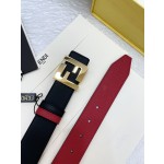 FENDI imported Italian calfskin 👍 Double-sided use with double F button buckle