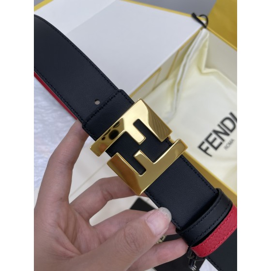 FENDI imported Italian calfskin 👍 Double-sided use with double F button buckle
