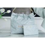 𝗖𝗛𝗔𝗘𝗡𝗟✦23C 22 handbag authentic tail leather haze blue small