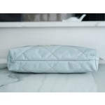 𝗖𝗛𝗔𝗘𝗡𝗟✦23C 22 handbag authentic tail leather haze blue small